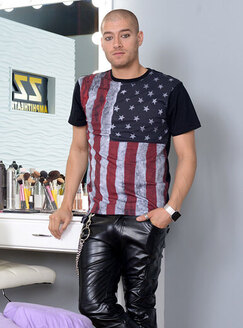 Xander Corvus
